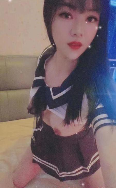 风骚妩媚制服熟女